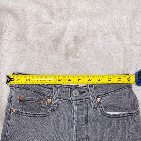 Levi's Gray Wedgie Straight Leg High-Waisted Pants - Picture 6 of 13